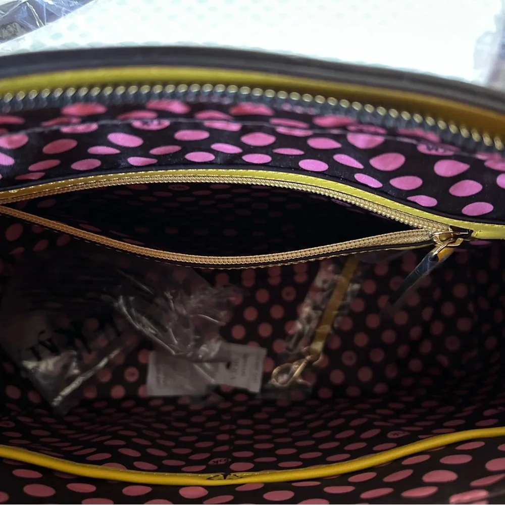 Nicole Lee Women's Adventure Tote Bag - Black and Yellow - Picture 4 of 6